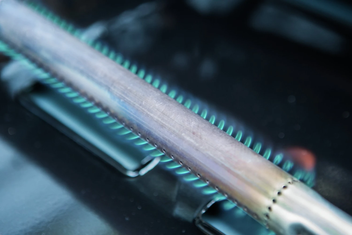 Char-Broil 3 Burner Gas And Charcoal BBQ 14 Char-Broil 3 Burner Gas And Charcoal BBQ - Image 12