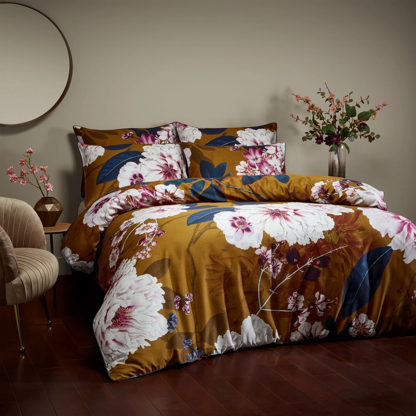 Paoletti Cotton Kyoto Floral 200TC Brown Bedding Set- Double 5 Paoletti Cotton Kyoto Floral 200TC Brown Bedding Set- Double - Image 3
