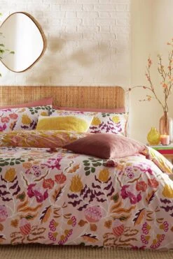 Furn Protea Abstract Floral Pink Bedding Set - Single 9 Furn Protea Abstract Floral Pink Bedding Set - Single -Bedding Promotion Store 3066577 R Z004A