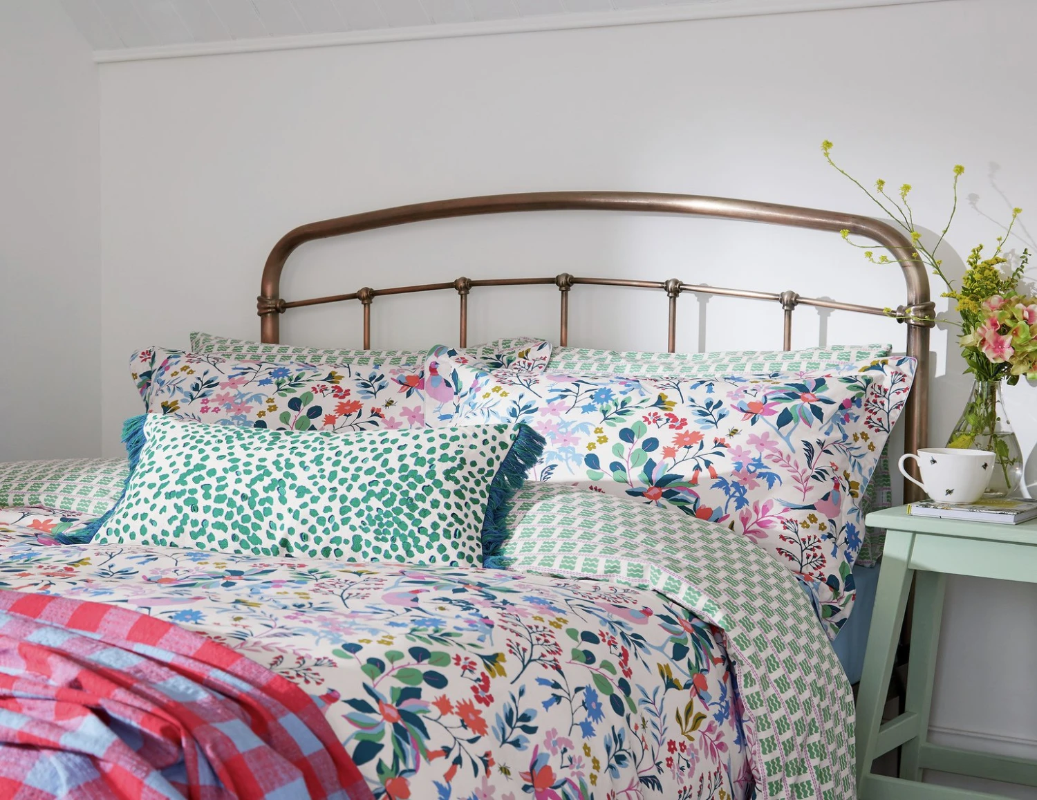 Joules Cotton Pheasant Floral White Bedding Set - Single 3 Joules Cotton Pheasant Floral White Bedding Set - Single