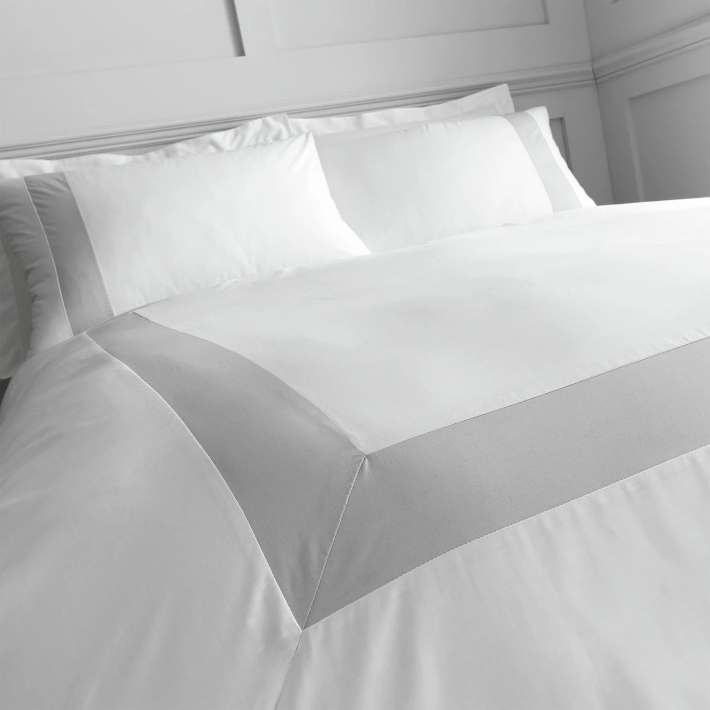 Bianca Cotton 180 TC Tailored White Bedding Set - Double 6 Bianca Cotton 180 TC Tailored White Bedding Set - Double - Image 4