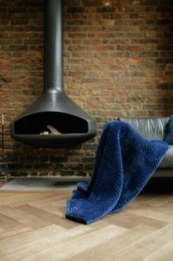 Dreamland Deluxe Velvet Royal Blue Heated Throw - Large -Bedding Promotion Store 3340901 R Z008A