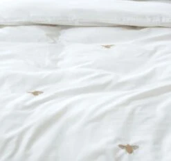 Habitat 180TC Embroidered Bee White Bedding Set - Single 15 Habitat 180TC Embroidered Bee White Bedding Set - Single -Bedding Promotion Store 3347540 R Z006A