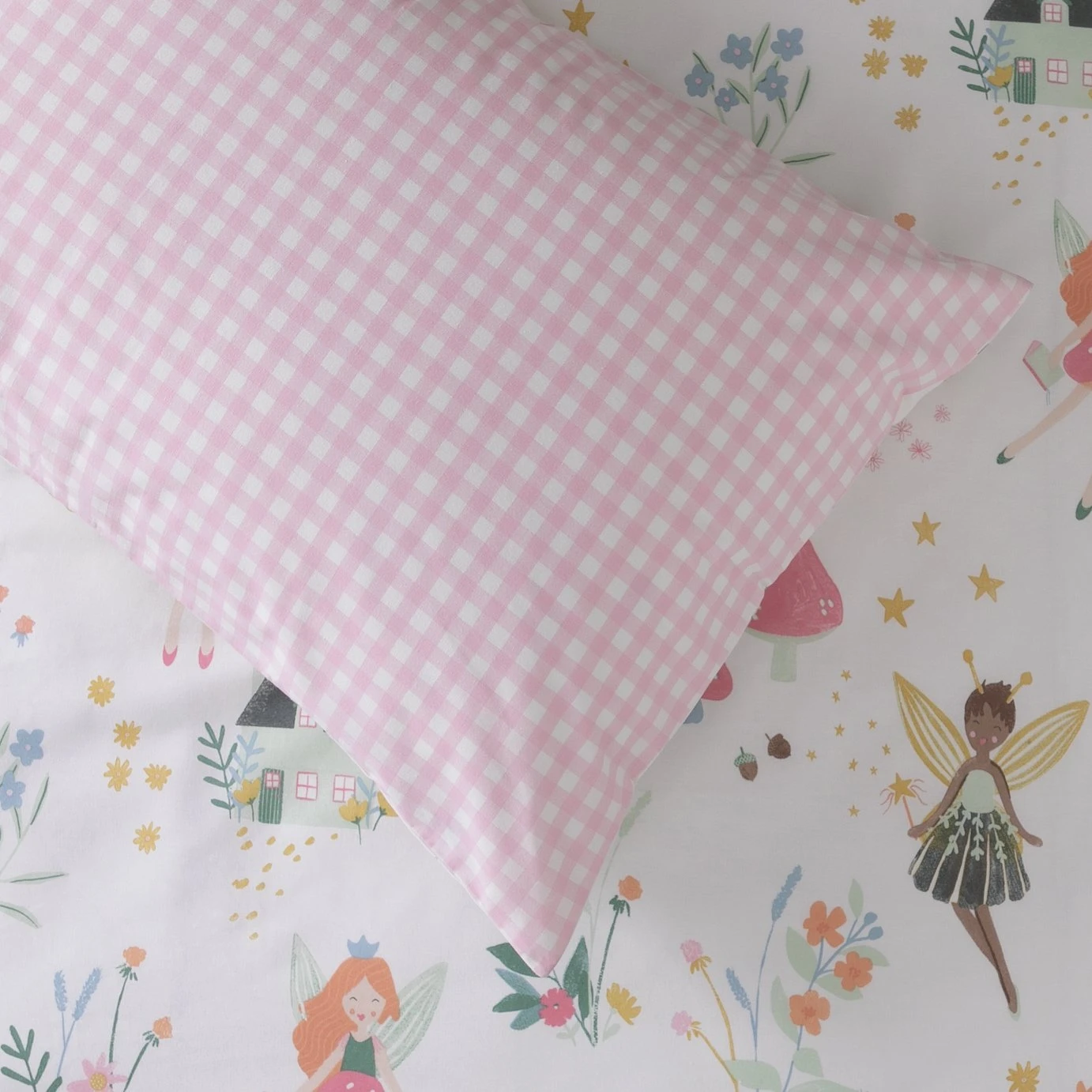 Habitat Glowing Fairies Pink Kids Bedding Set - Toddler 6 Habitat Glowing Fairies Pink Kids Bedding Set - Toddler - Image 4