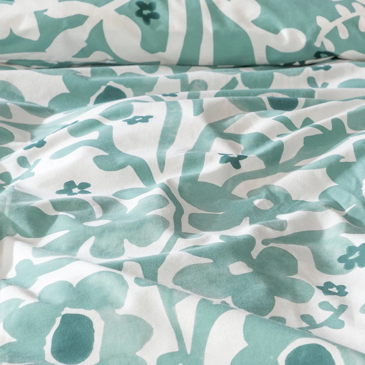 Habitat Herbalist Floral Print Blue Bedding Set - Double 9 Habitat Herbalist Floral Print Blue Bedding Set - Double - Image 7