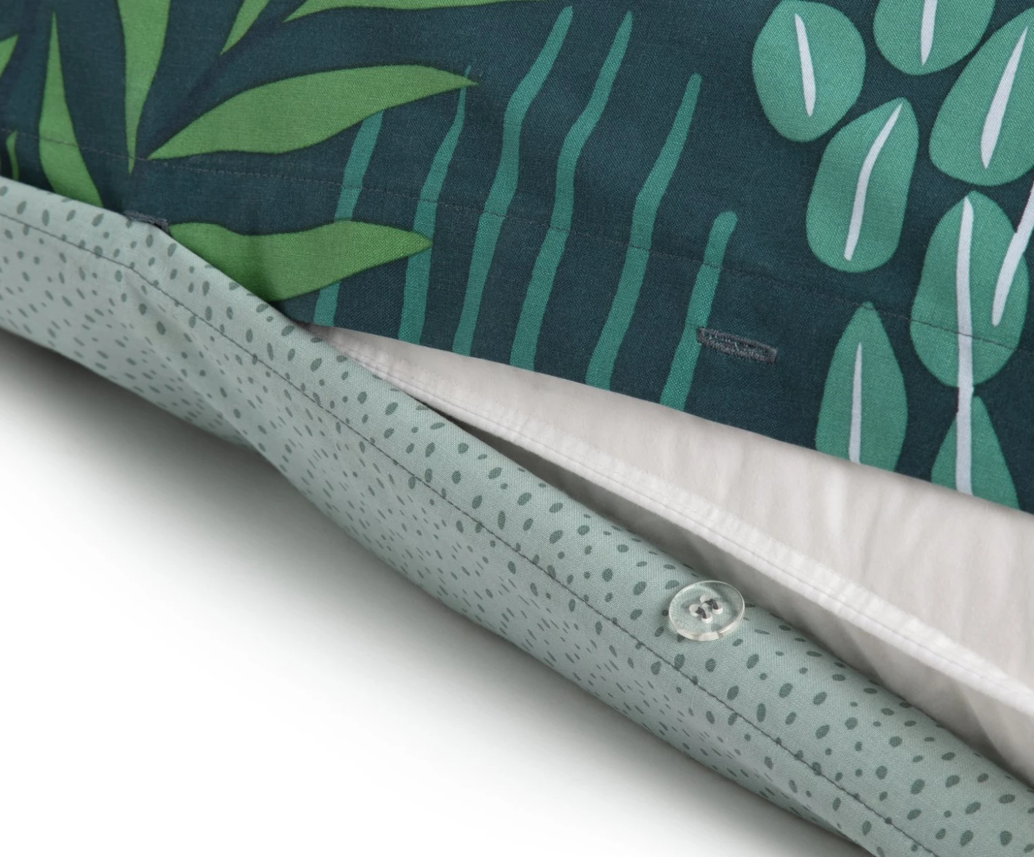 Habitat Kids Cotton Jungle Print Green Bedding Set - Toddler 7 Habitat Kids Cotton Jungle Print Green Bedding Set - Toddler - Image 5