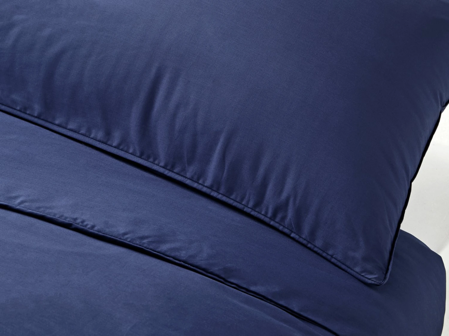 Habitat Cotton Rich Plain Navy Bedding Set - Single 4 Habitat Cotton Rich Plain Navy Bedding Set - Single - Image 2