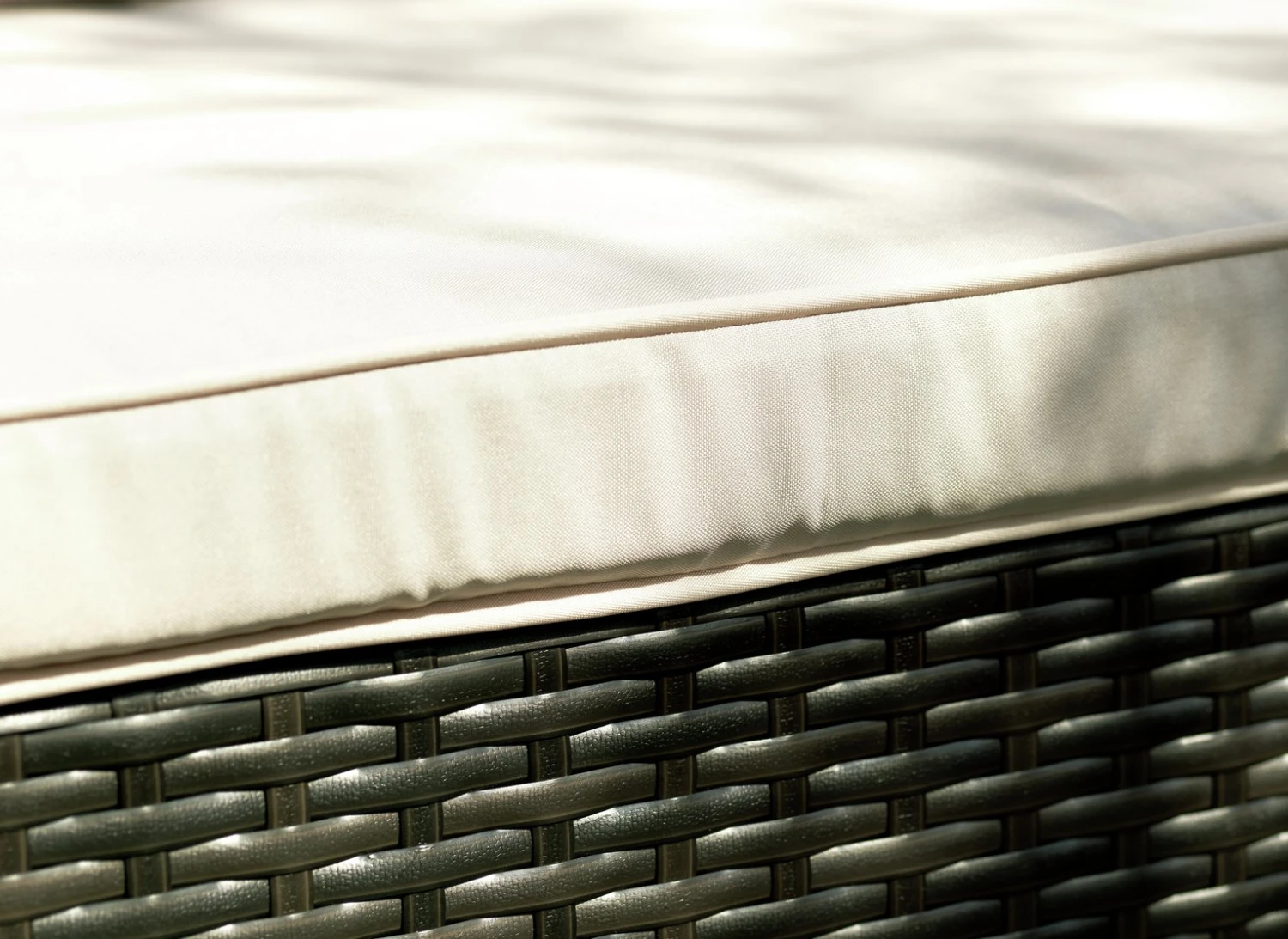 Habitat 4 Seater Rattan Effect Garden Sofa Set - Brown 8 Habitat 4 Seater Rattan Effect Garden Sofa Set - Brown - Image 6