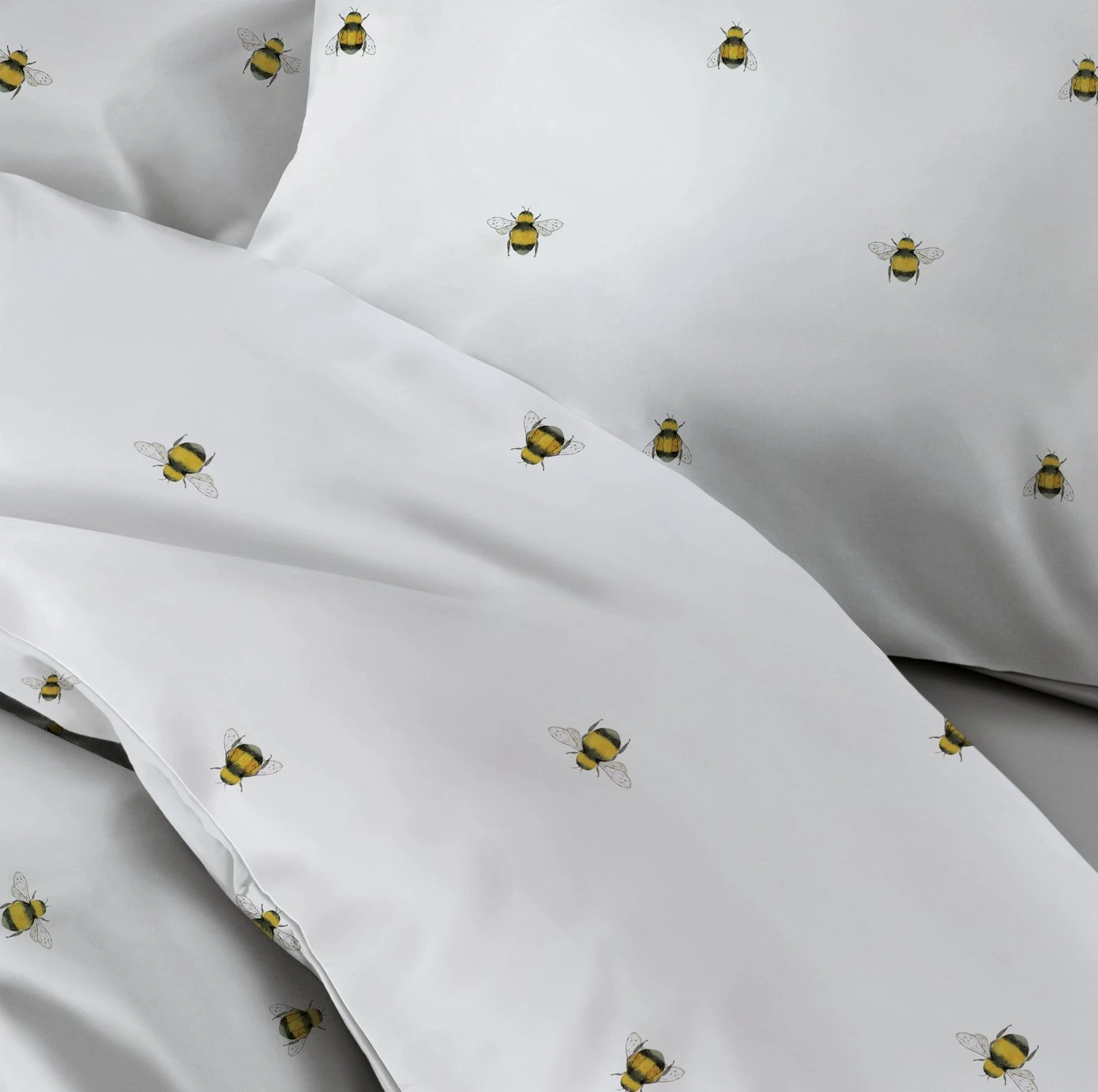 Habitat Hideaway Bee Print White Bedding Set - Single 6 Habitat Hideaway Bee Print White Bedding Set - Single - Image 4