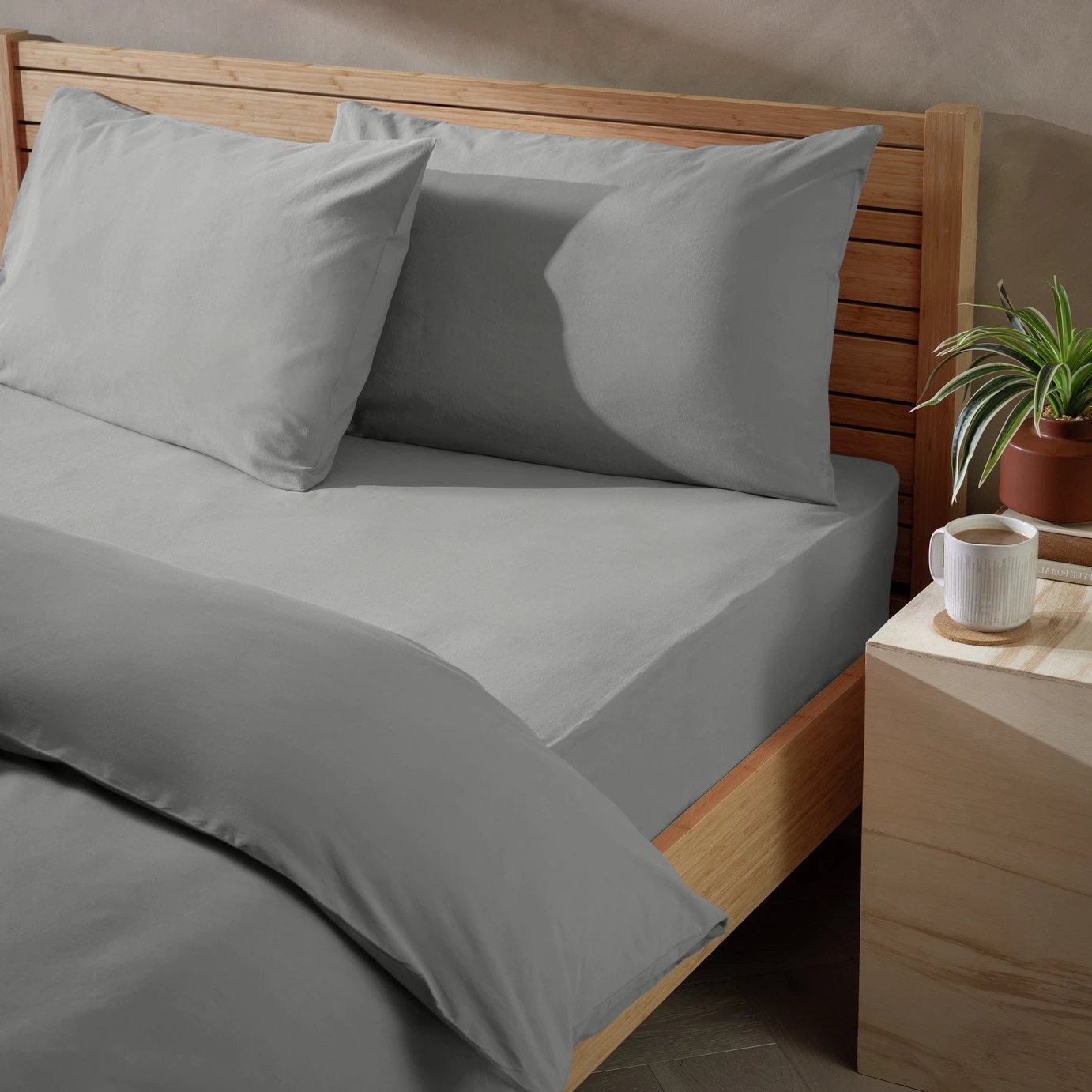 Habitat Washed Plain Stone Grey Fitted Sheet - Double 4 Habitat Washed Plain Stone Grey Fitted Sheet - Double - Image 2