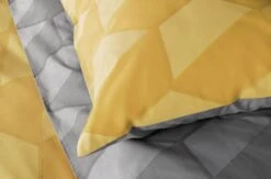 Habitat Industrial Geo Grey Reversible Bedding Set - Single -Bedding Promotion Store 9281318 R Z003A