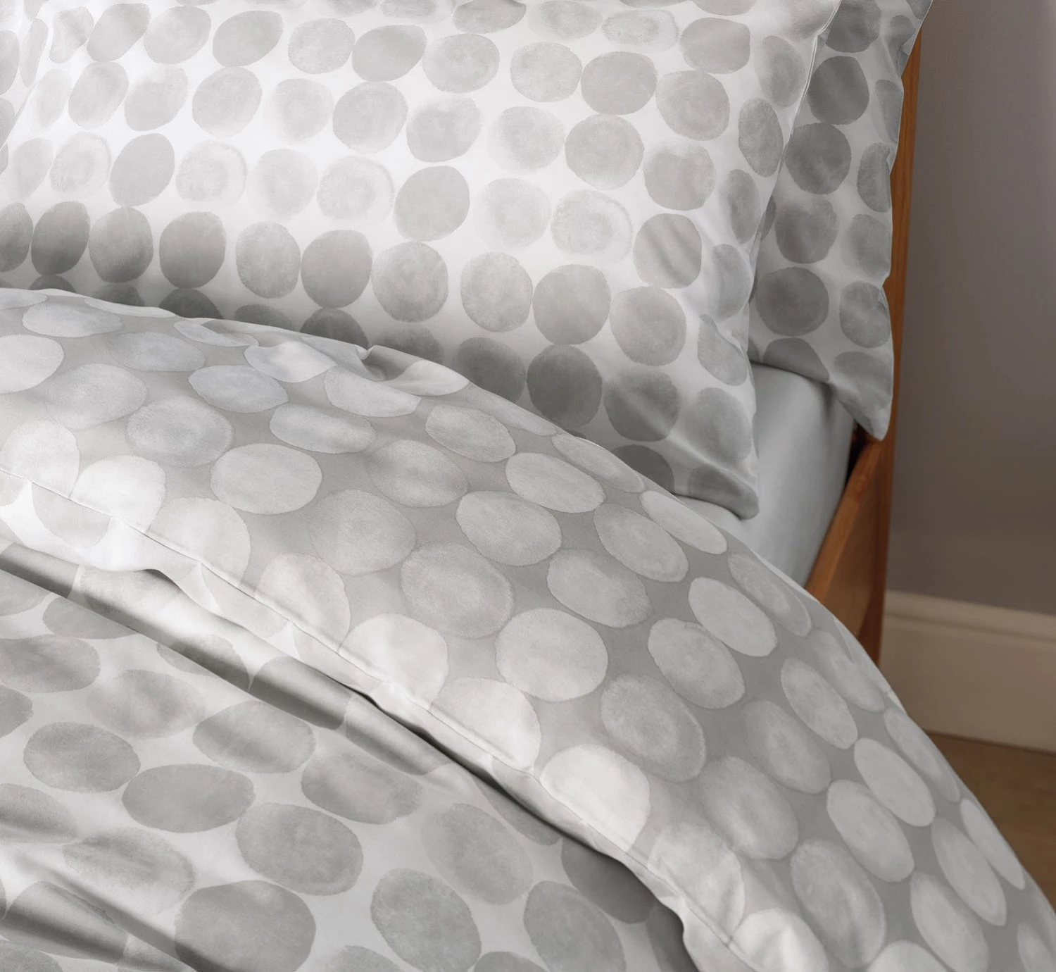 Habitat Spot Print Grey Bedding Set - Single 8 Habitat Spot Print Grey Bedding Set - Single - Image 6