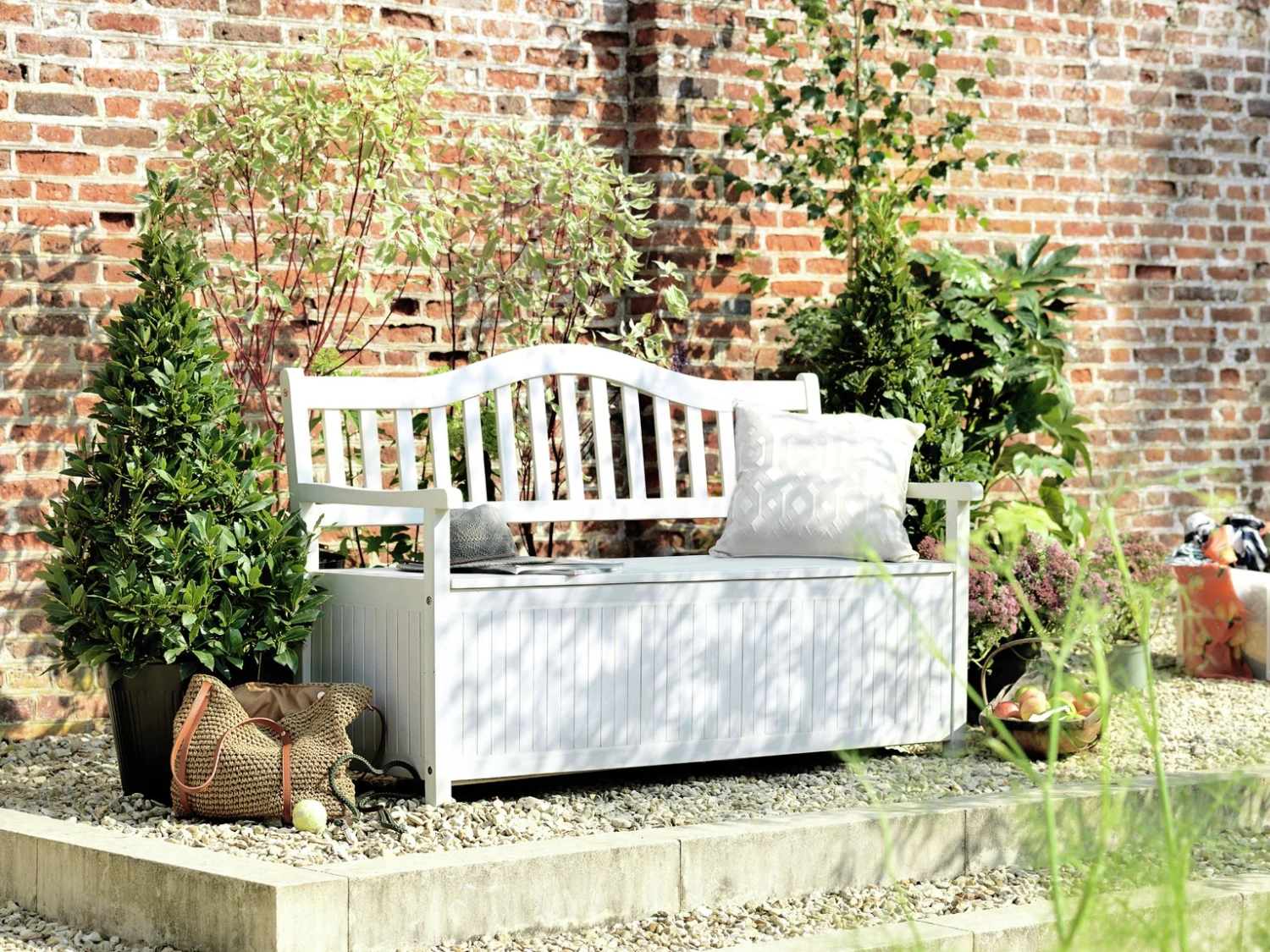 Habitat Henrietta 3 Seater Wooden Bench With Storage - White 4 Habitat Henrietta 3 Seater Wooden Bench With Storage - White - Image 2