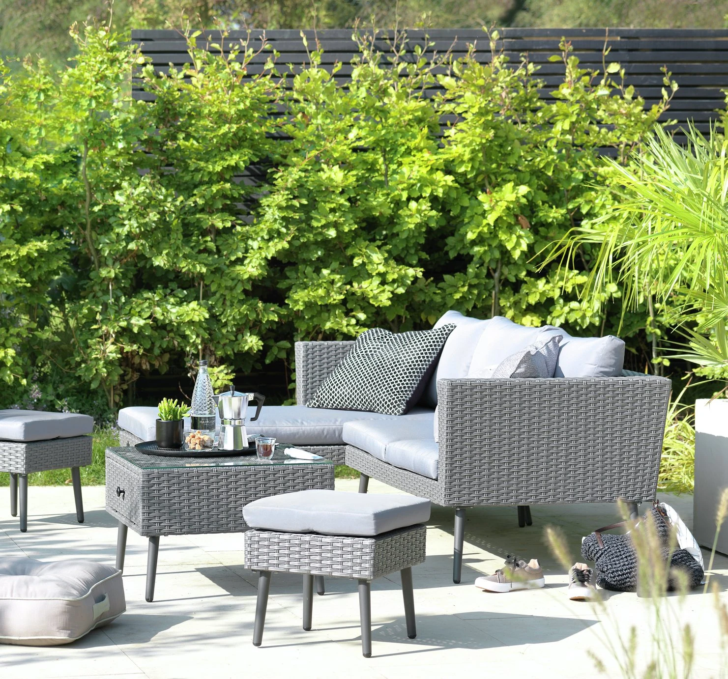 Habitat 5 Seater Rattan Effect Garden Corner Sofa Set - Grey 4 Habitat 5 Seater Rattan Effect Garden Corner Sofa Set - Grey - Image 2