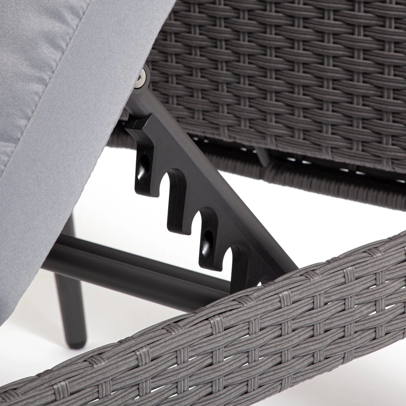 Habitat 5 Seater Rattan Effect Garden Corner Sofa Set - Grey 9 Habitat 5 Seater Rattan Effect Garden Corner Sofa Set - Grey - Image 7