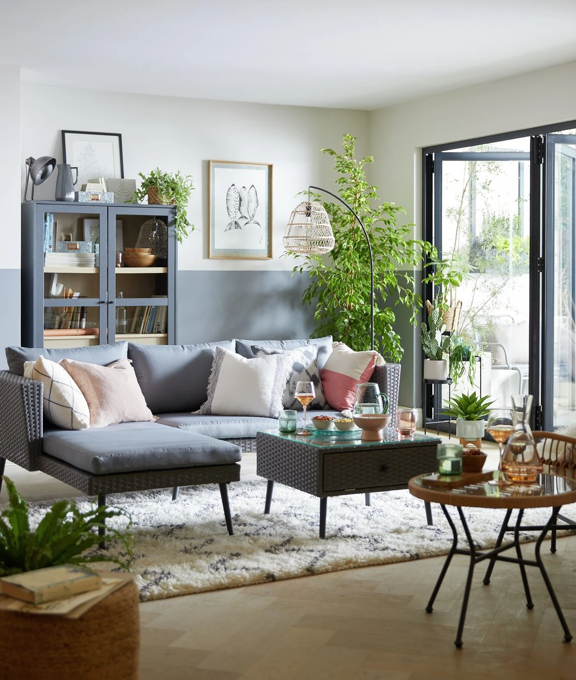 Habitat 5 Seater Rattan Effect Garden Corner Sofa Set - Grey 17 Habitat 5 Seater Rattan Effect Garden Corner Sofa Set - Grey - Image 15