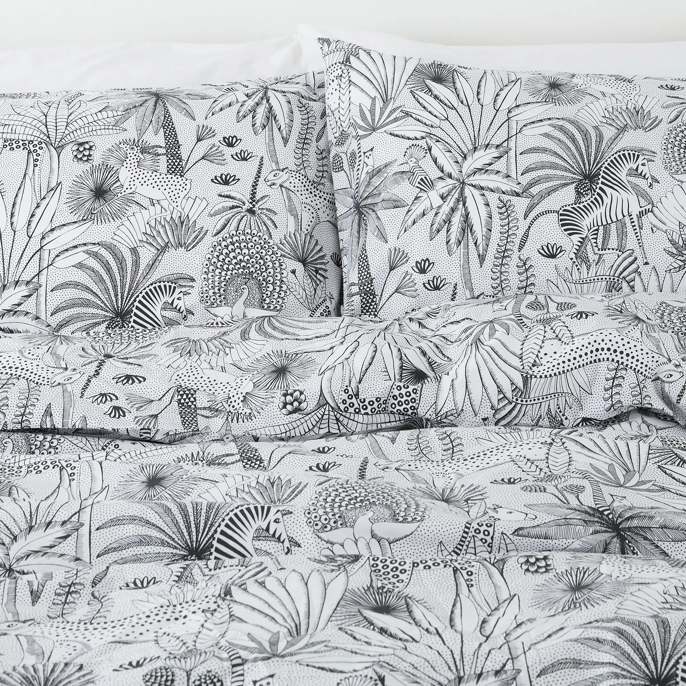 Habitat Cotton Jungle Black & White Bedding Set - Single 7 Habitat Cotton Jungle Black & White Bedding Set - Single - Image 5