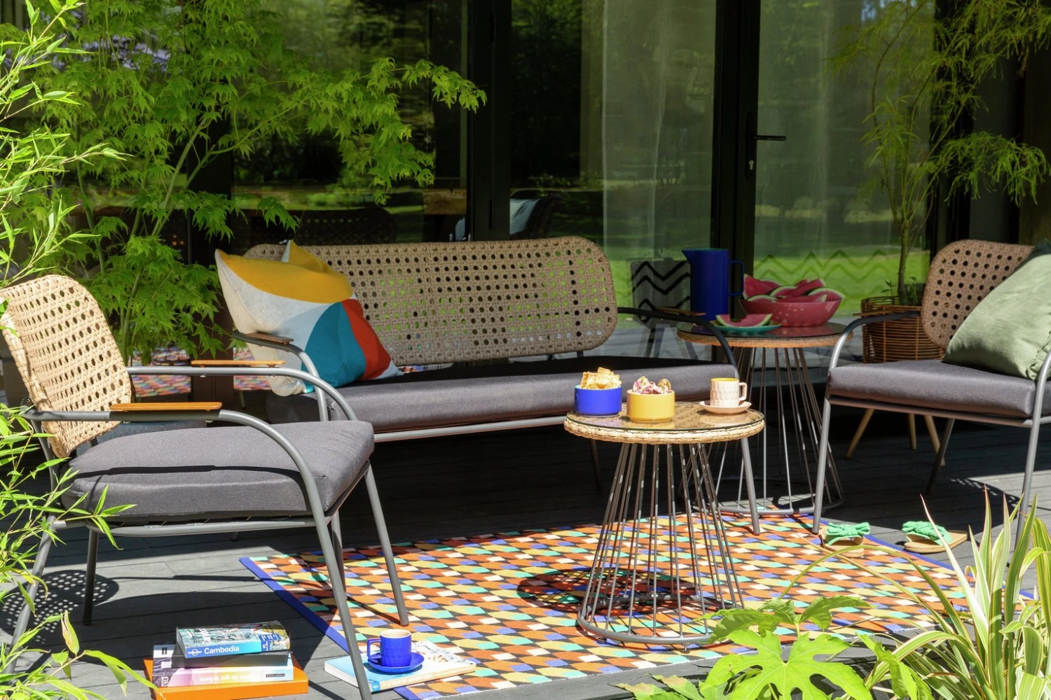 Habitat Noah 4 Seater Metal Garden Sofa Set - Black & Oak 4 Habitat Noah 4 Seater Metal Garden Sofa Set - Black & Oak - Image 2