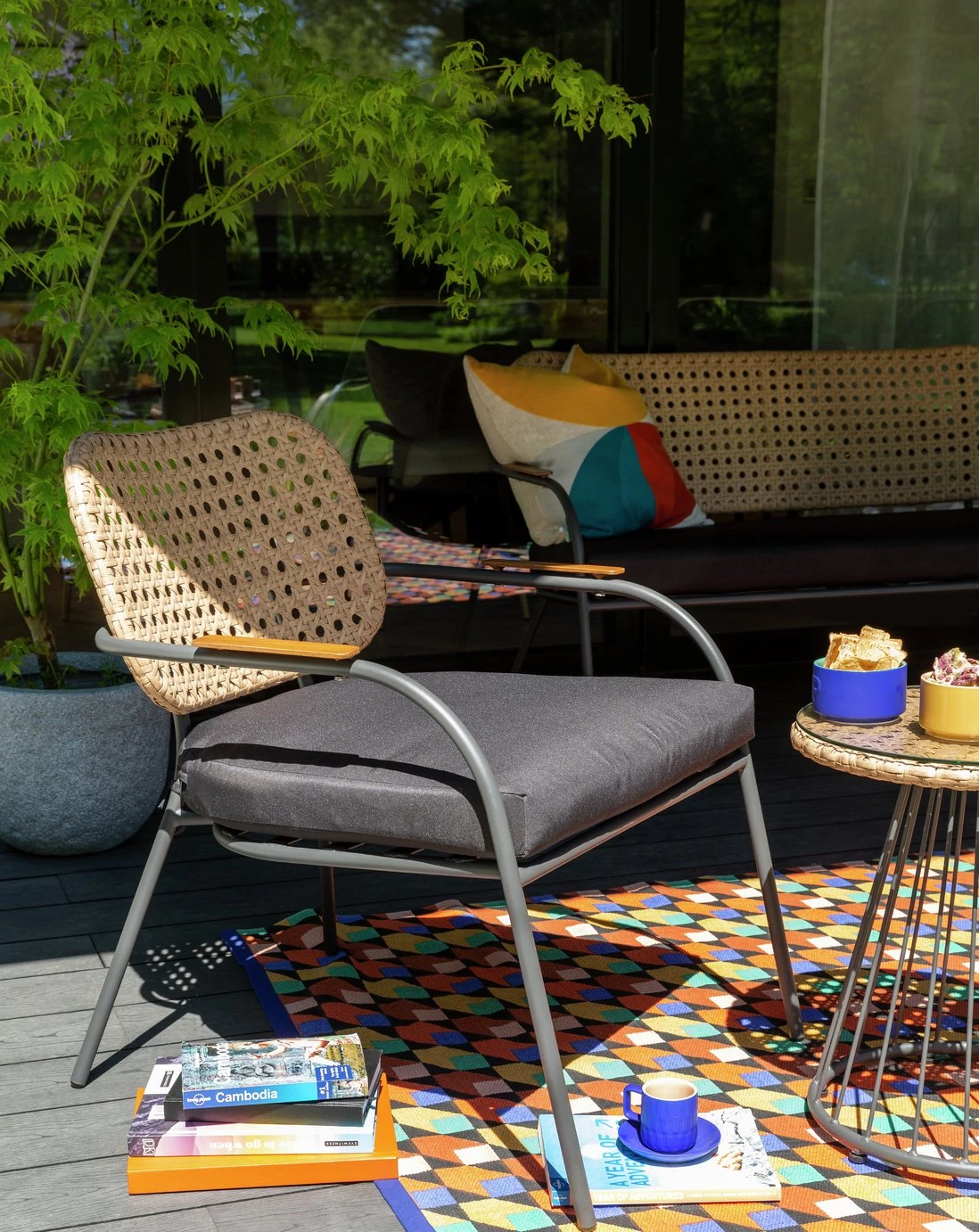 Habitat Noah 4 Seater Metal Garden Sofa Set - Black & Oak 11 Habitat Noah 4 Seater Metal Garden Sofa Set - Black & Oak - Image 9