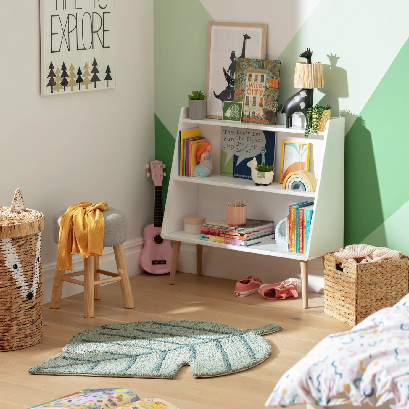 Habitat Kids Leaf Shaped Rug - Green - 80x110cm 3 Habitat Kids Leaf Shaped Rug - Green - 80x110cm