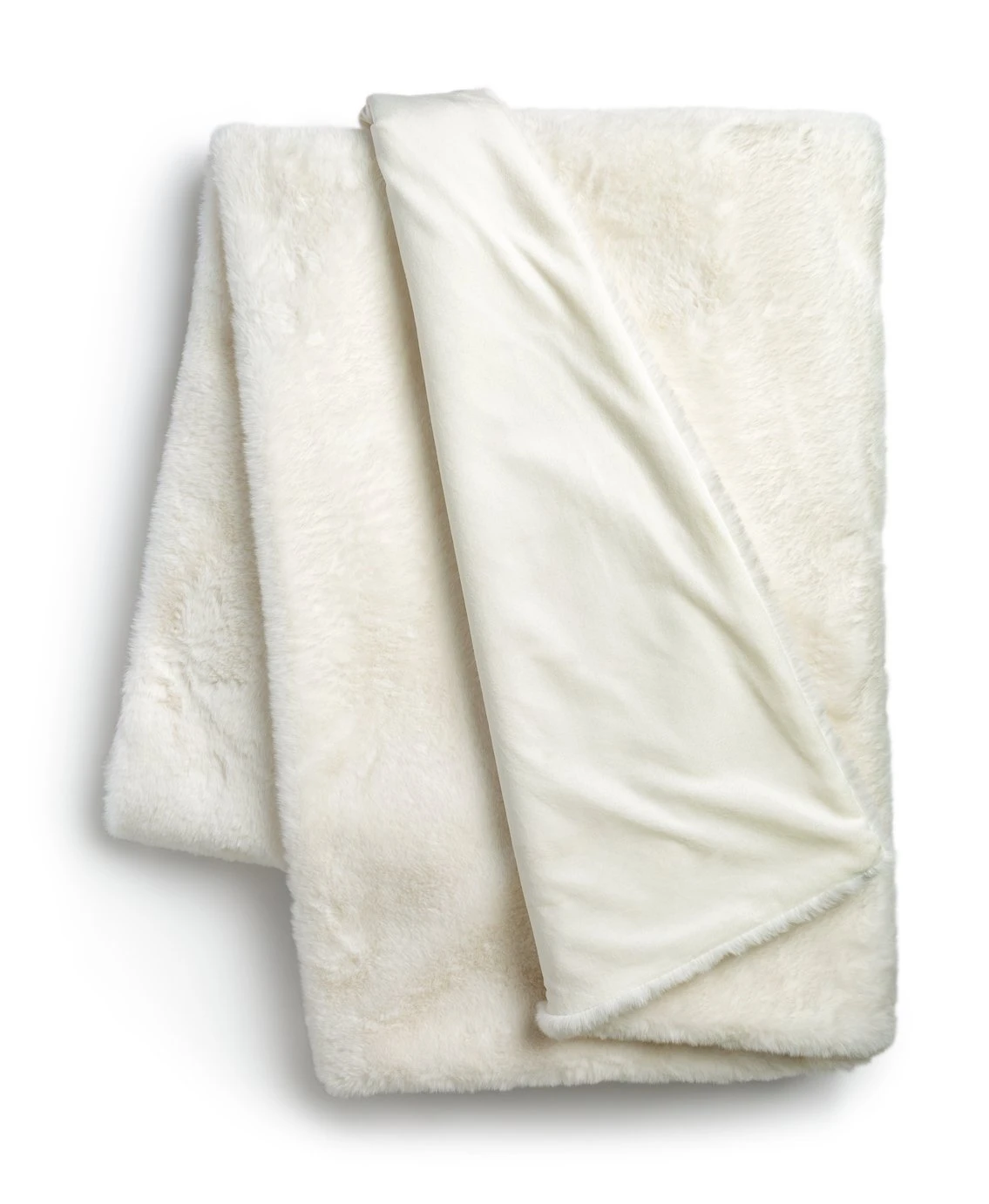 Habitat Faux Fur Plain Throw - Cream - 125x150cm 5 Habitat Faux Fur Plain Throw - Cream - 125x150cm - Image 3