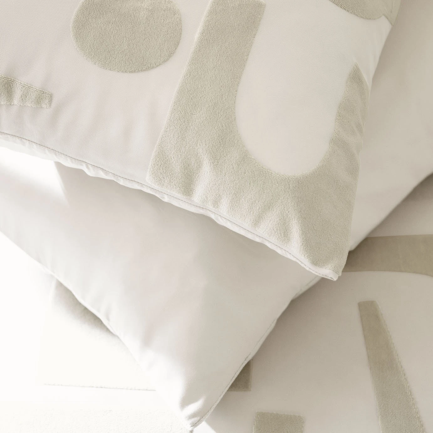 Habitat Velvet Panel Jacquard Shapes Bedding Set - Single 6 Habitat Velvet Panel Jacquard Shapes Bedding Set - Single - Image 4