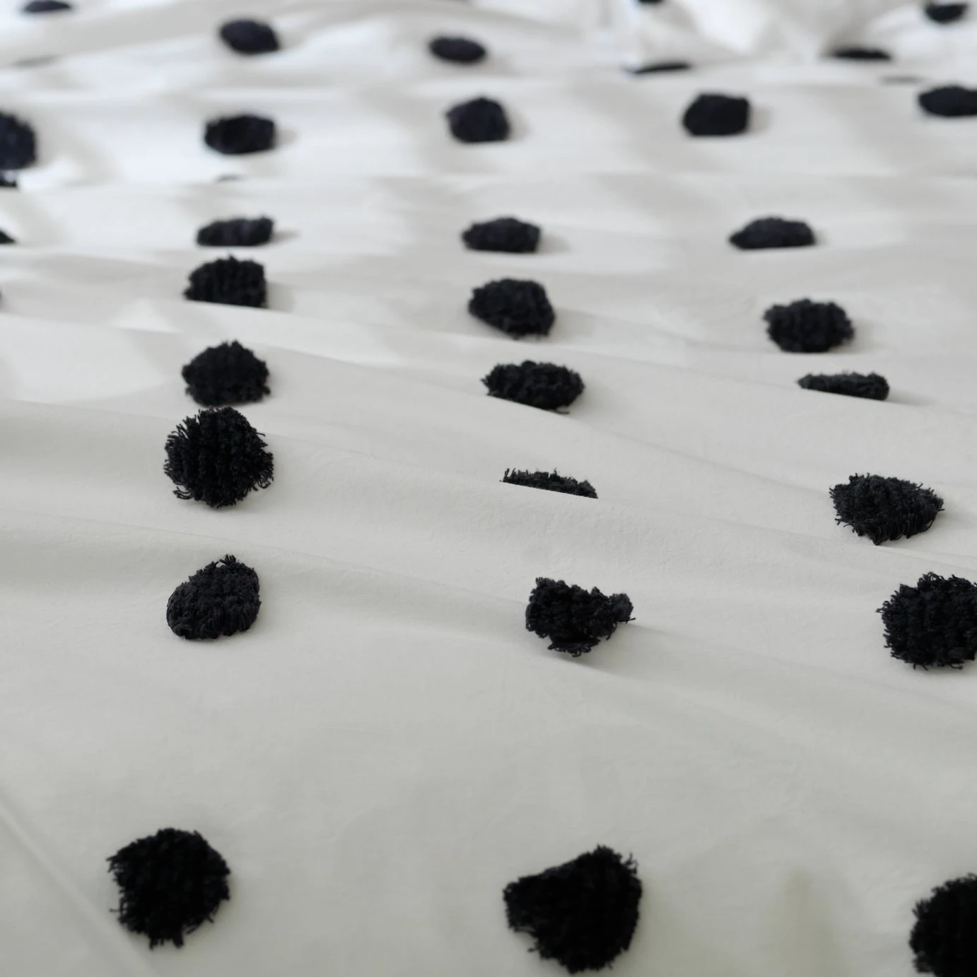 Habitat Cotton Tufted Spot White & Black Bedding Set -Single 8 Habitat Cotton Tufted Spot White & Black Bedding Set -Single - Image 6