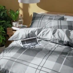 Habitat Check Charcoal Grey Bedding Set - Single