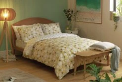 New Release 8 Habitat Scandi Floral Yellow & White Bedding Set - Single
