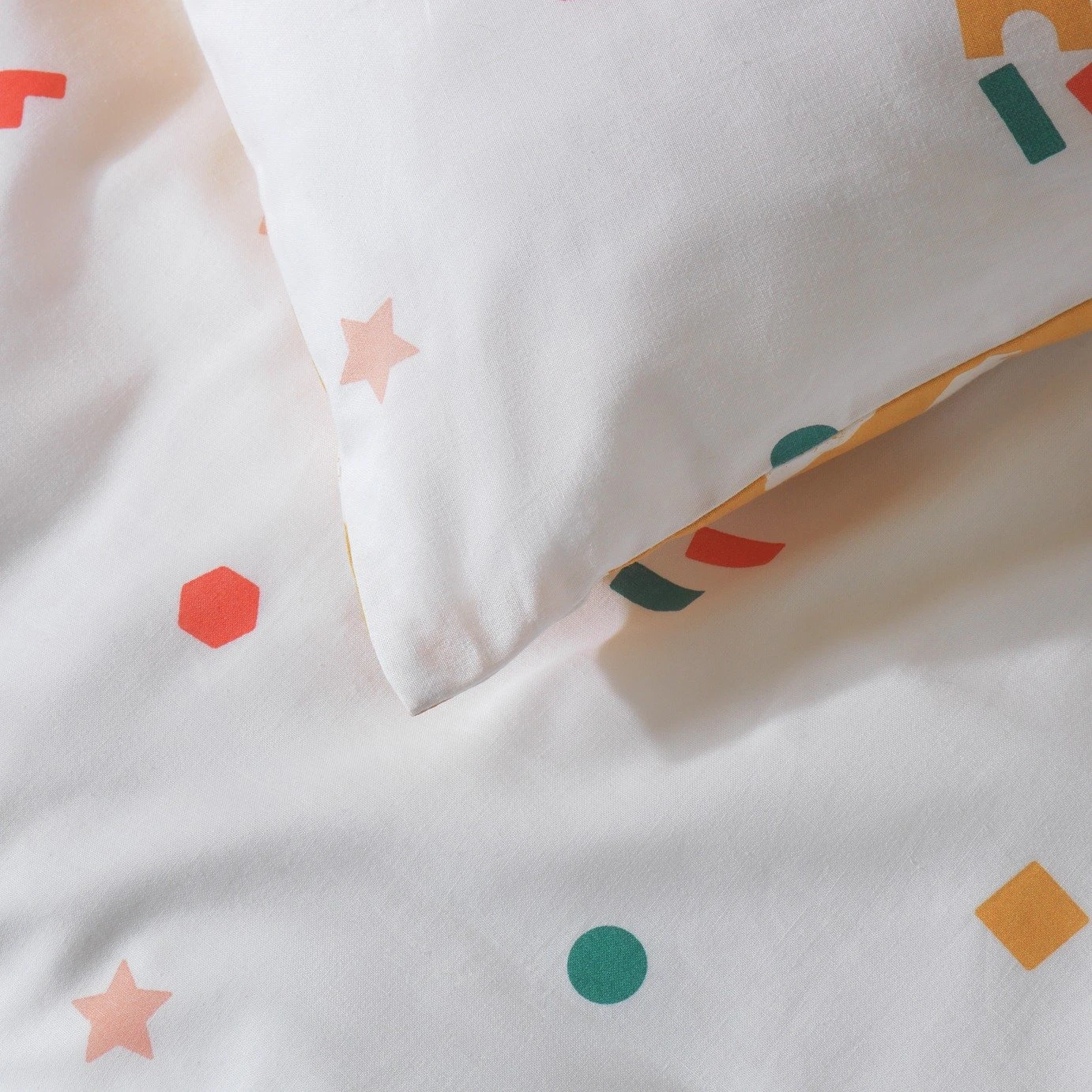 Habitat Kids Cotton Geo Pattern Play Bedding Set - Toddler 6 Habitat Kids Cotton Geo Pattern Play Bedding Set - Toddler - Image 4