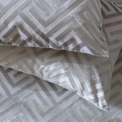 Habitat Geo Velvet Silver Bedding Set - Single 11 Habitat Geo Velvet Silver Bedding Set - Single -Bedding Promotion Store 9621356 R Z003A