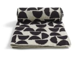 Habitat Geo Woven Throw - Black & White - 120x170cm -Bedding Promotion Store 9646733 R Z002A